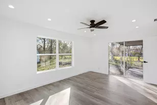 4516 Werner St, Houston, TX 77022 - Photo 15