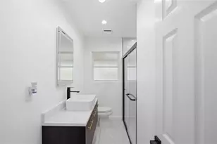 4516 Werner St, Houston, TX 77022 - Photo 21