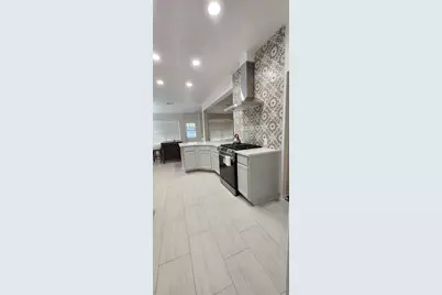 17238 Maple Hollow Drive, Sugar Land, TX 77498 - Photo 13