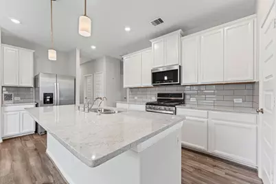 5602 Giving Grace Way, Houston, TX 77048 - Photo 9