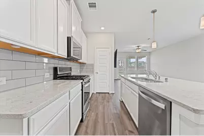 5602 Giving Grace Way, Houston, TX 77048 - Photo 7