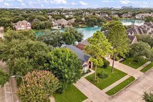 422 Bay Bridge Dr, Sugar Land, TX 77478 - Photo 7