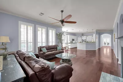 35 E Bellmeade Place, The Woodlands, TX 77382 - Photo 15