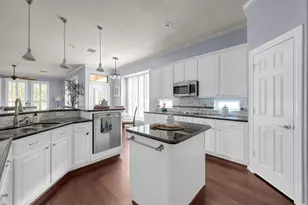 35 E Bellmeade Pl, The Woodlands, TX 77382 - Photo 29