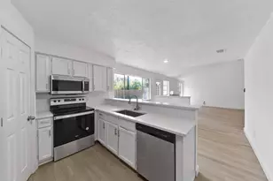 2042 Lexington Woods Dr, Spring, TX 77373 - Photo 25