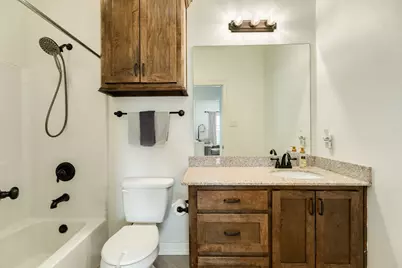 2554 Lakeside Drive, West Columbia, TX 77486 - Photo 27