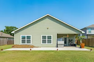 2554 Lakeside Dr, West Columbia, TX 77486 - Photo 7