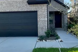 7022 Brilliance Dr, Sugar Land, TX 77469 - Photo 1