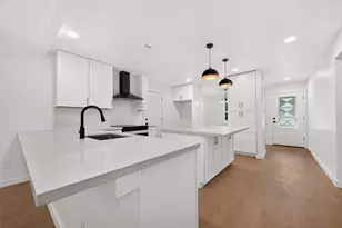 61 W Wavy Oak Cir, Spring, TX 77381 - Photo 3