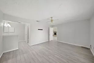 13923 Ludgate Pass, Houston, TX 77034 - Photo 17