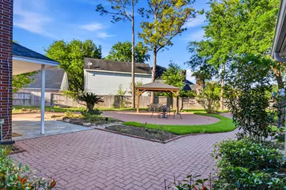 10 Burwick Street, Sugar Land, TX 77479 - Photo 47