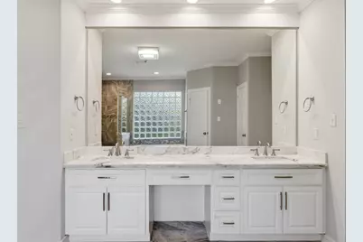 10 Burwick Street, Sugar Land, TX 77479 - Photo 23