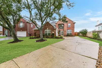 522 Cedar Point Drive, League City, TX 77573 - Photo 1