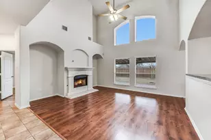 522 Cedar Point Dr, League City, TX 77573 - Photo 17