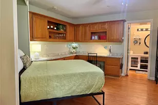 1311 Antoine Dr, Houston, TX 77055 - Photo 7
