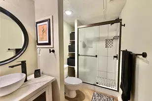1311 Antoine Dr, Houston, TX 77055 - Photo 15