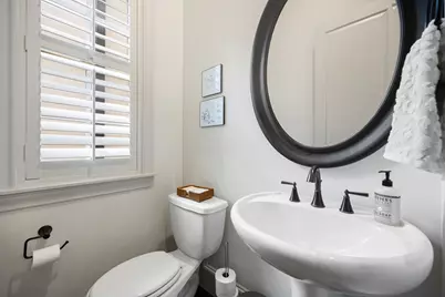 310 W Bell Street, Houston, TX 77019 - Photo 31