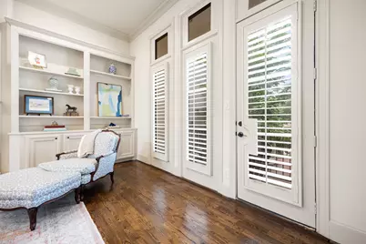 310 W Bell Street, Houston, TX 77019 - Photo 17
