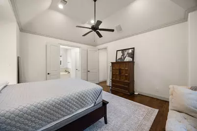 310 W Bell Street, Houston, TX 77019 - Photo 33