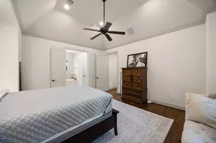 310 W Bell St, Houston, TX 77019 - Photo 33