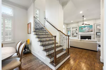 310 W Bell Street, Houston, TX 77019 - Photo 29