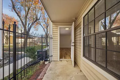 2750 Holly Hall Street #1516, Houston, TX 77054 - Photo 15