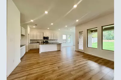 17771 Misty Brook Ln, Conroe, TX 77302 - Photo 3