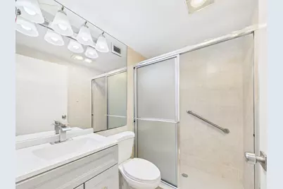 7510 Hornwood Drive #801, Houston, TX 77036 - Photo 11