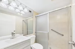 7510 Hornwood Dr, Houston, TX 77036 - Photo 11