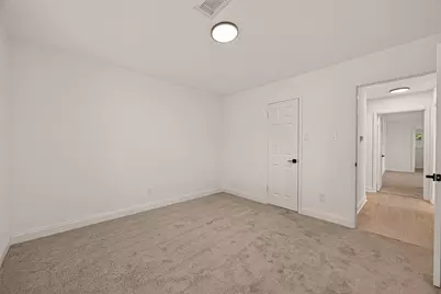 5946 Valkeith Drive, Houston, TX 77096 - Photo 31