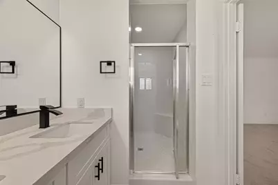 5946 Valkeith Drive, Houston, TX 77096 - Photo 41