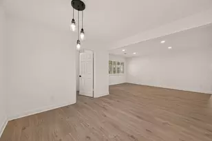 5946 Valkeith Dr, Houston, TX 77096 - Photo 17