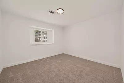 5946 Valkeith Drive, Houston, TX 77096 - Photo 29