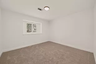 5946 Valkeith Dr, Houston, TX 77096 - Photo 29