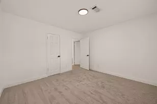 5946 Valkeith Dr, Houston, TX 77096 - Photo 31