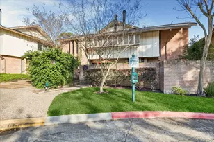 6304 Crab Orchard Rd, Houston, TX 77057 - Photo 3