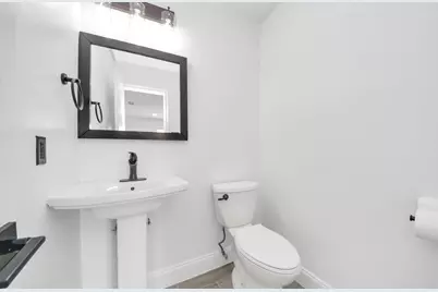 7842 Poitiers Drive, Houston, TX 77071 - Photo 9