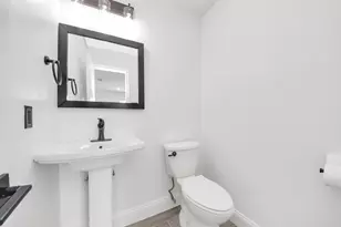 7842 Poitiers Dr, Houston, TX 77071 - Photo 9