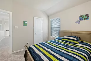 410 Soapberry Tree Ct, Conroe, TX 77318 - Photo 11