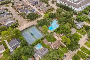 14722 River Forest Dr, Houston, TX 77079 - Photo 45