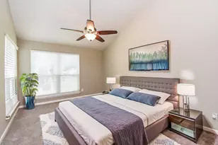 9400 Doliver Dr, Houston, TX 77063 - Photo 17