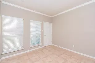 9400 Doliver Dr, Houston, TX 77063 - Photo 33