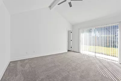 11915 Green Glade Drive, Houston, TX 77099 - Photo 15