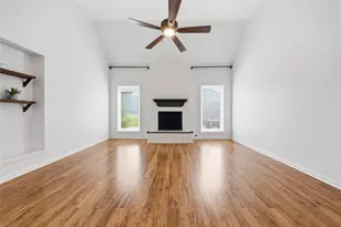 518 Rozelle Ave, Sugar Land, TX 77498 - Photo 9