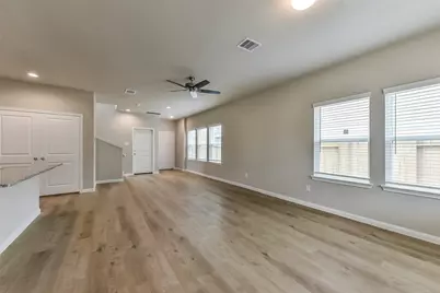 3842 Sugardale Street, Baytown, TX 77521 - Photo 7