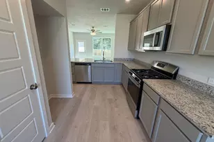 237 New Dawn Trail, Huntsville, TX 77320 - Photo 5