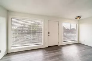 1309 Blair St, Houston, TX 77008 - Photo 13