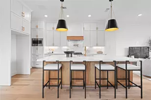 1614 Ojeman Rd, Houston, TX 77055 - Photo 15