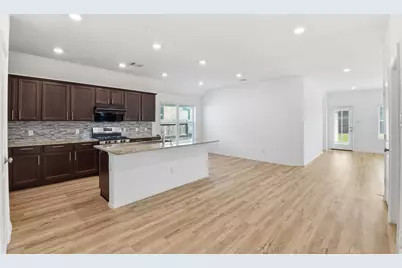 9010 Brazos Drive, Baytown, TX 77521 - Photo 9