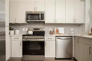 1690 North Loop, Houston, TX 77009 - Photo 5